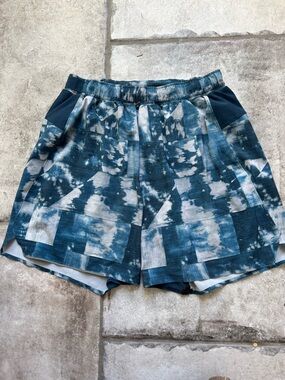 Men’s Lululemon Pace Breaker Lined Shorts